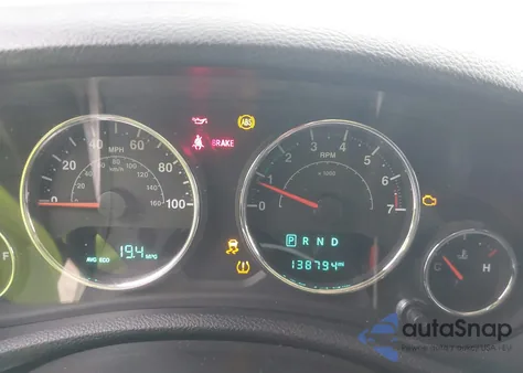 2015 Jeep Wrangler Unlimited Sahara z USA, uszkodzony, nr VIN 1C4BJWEG0FL526800